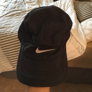 *lowest price* NWOT Nike Running Hat