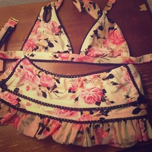 Betsy Johnson sexy bikini