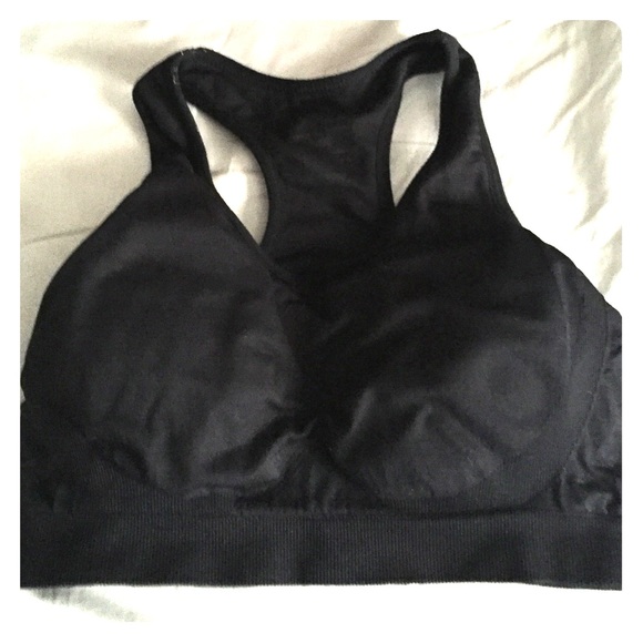 Black sports bra with removable pads