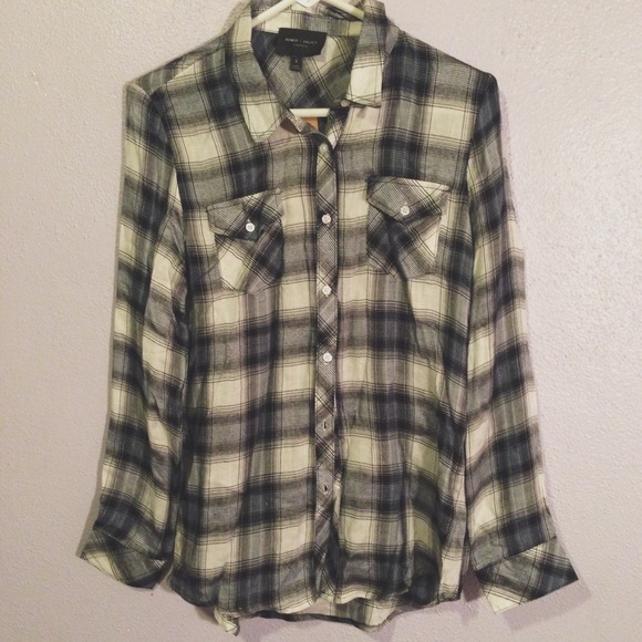 NWT Francesca's flannel