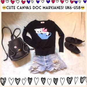 💀Cute as hell Canvas Doc Mary Janes! Uk6- US 8!🤗