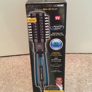Conair Infiniti Pro: Spin Air Brush