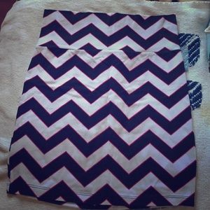 Charlotte Russe bodycon skirt black and white