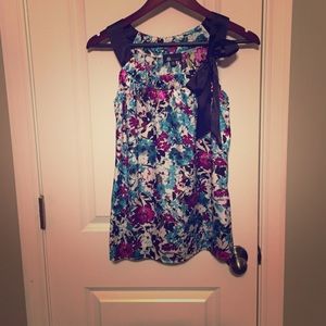 Dress top