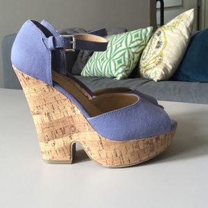 Periwinkle Cork Wedges