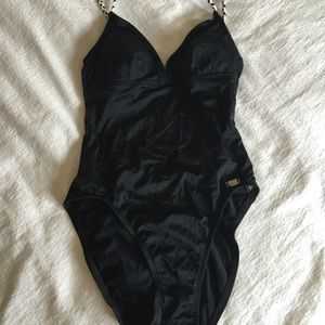Swimming suit