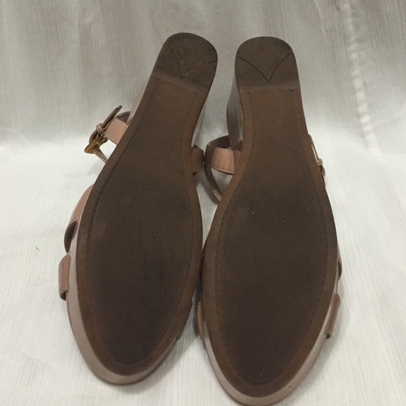 Prada Shoes - Picture 3 of 4