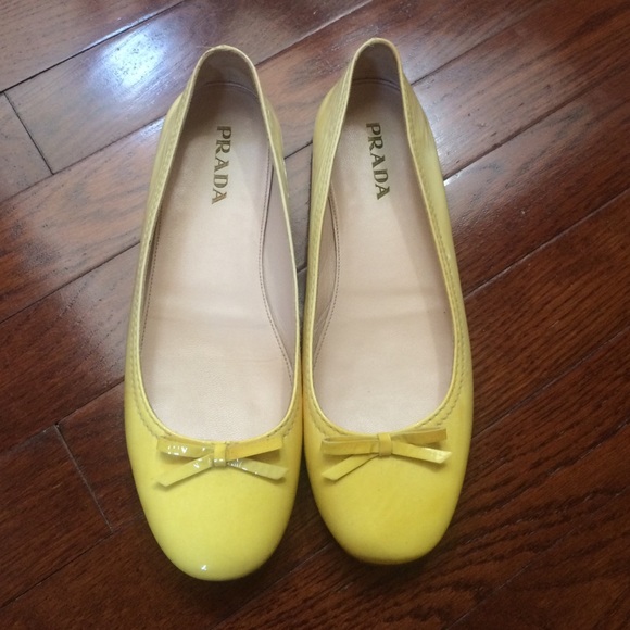 Yellow ombré Prada flats