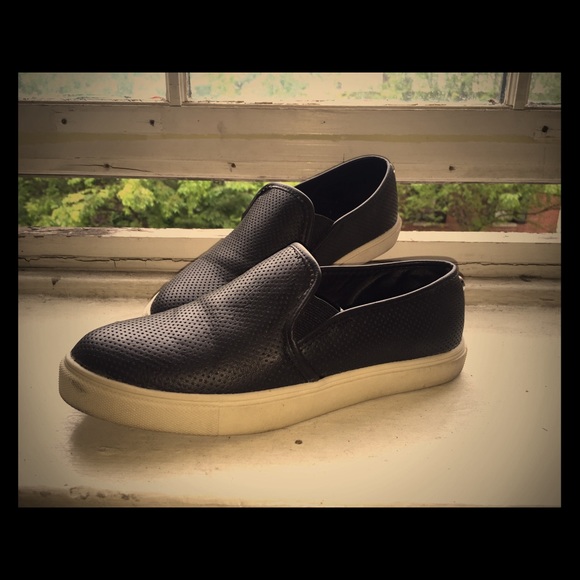 Steve Madden Slip On Sneakers