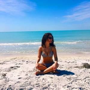 Meet your Posher, Courtney