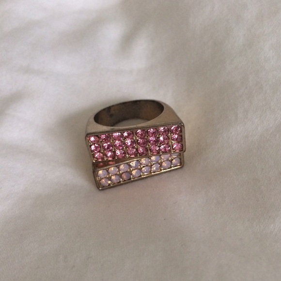 Gold/pink ring