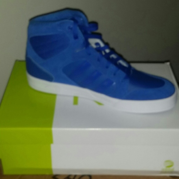 Shoes - Picture 2 of 2