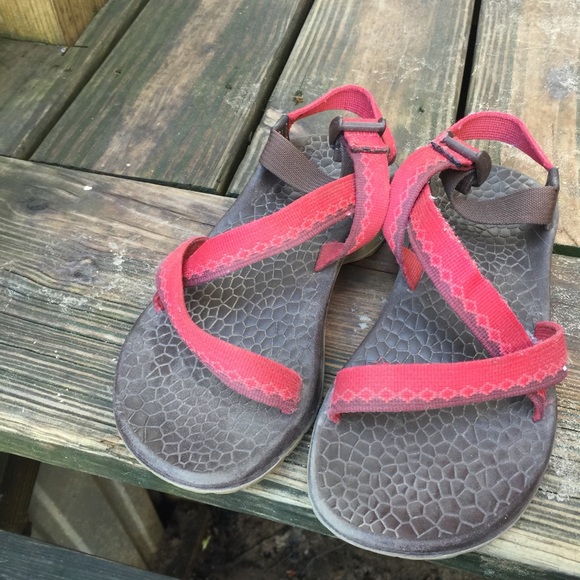 Chacos size 7