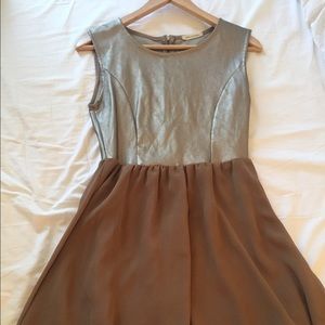 Tea n Rose cocktail dress. Gently used.