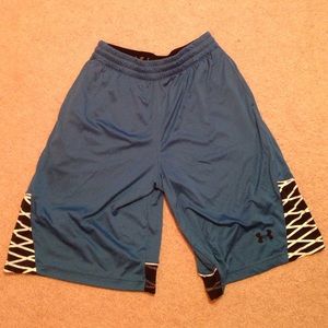 Mens Large Under Armour Shorts