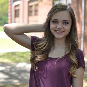 Meet your Posher, Alyssa