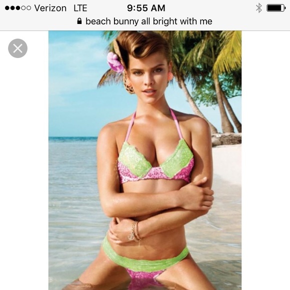 SALE Medium top small bottom Nwt