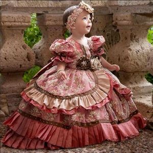 Meet your Posher, Janet