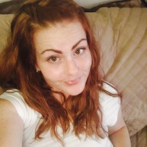 Meet your Posher, Maura