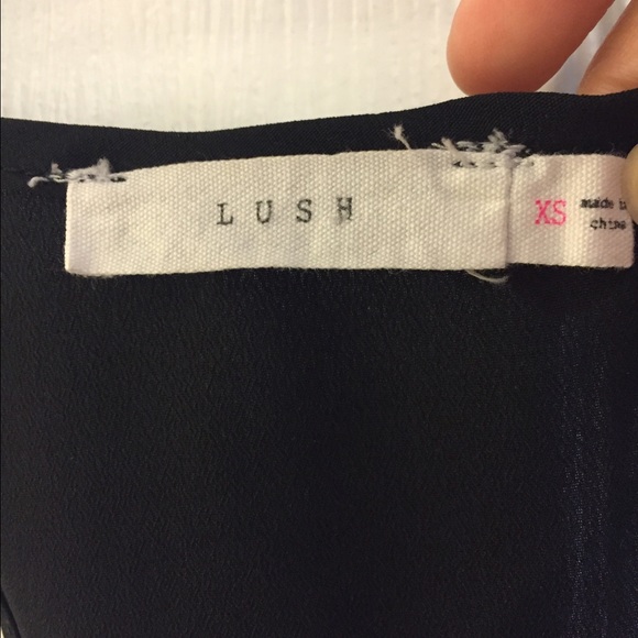 Lush Maroon Top - Picture 4 of 4