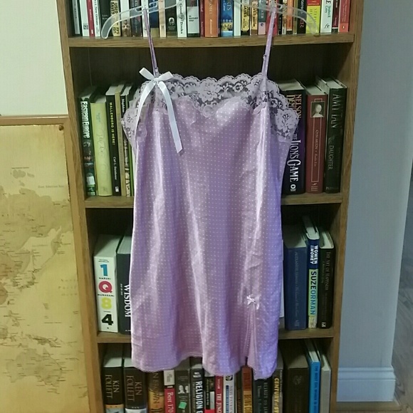 NWOT Victoria's Secret silky feel lace gown