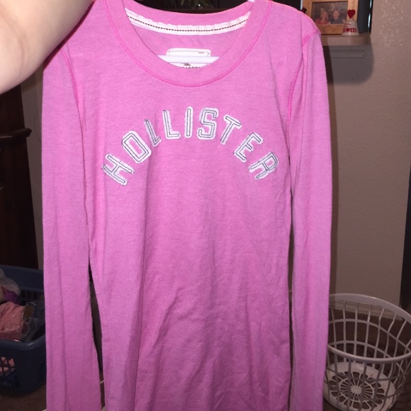 hollister long sleeve