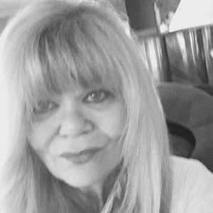 Meet your Posher, Kerryanne