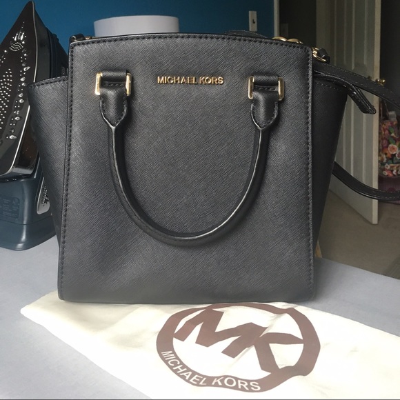 Michael Kors handbag/crossbody purse - Picture 1 of 4