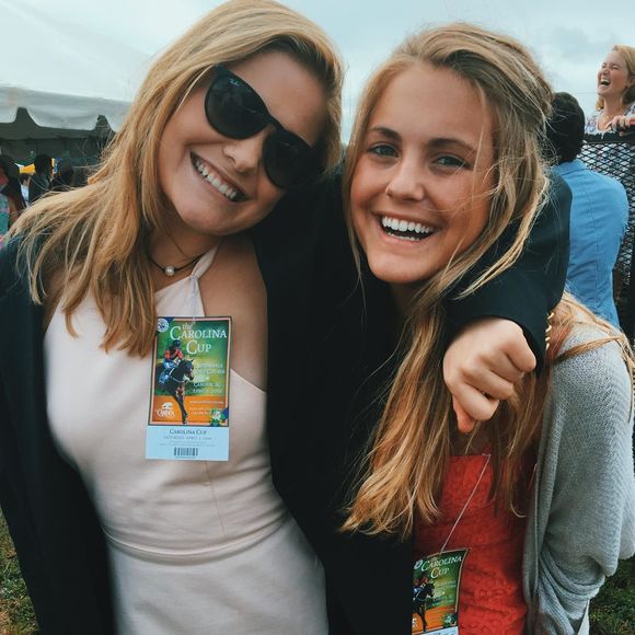 Meet your Posher, Caroline