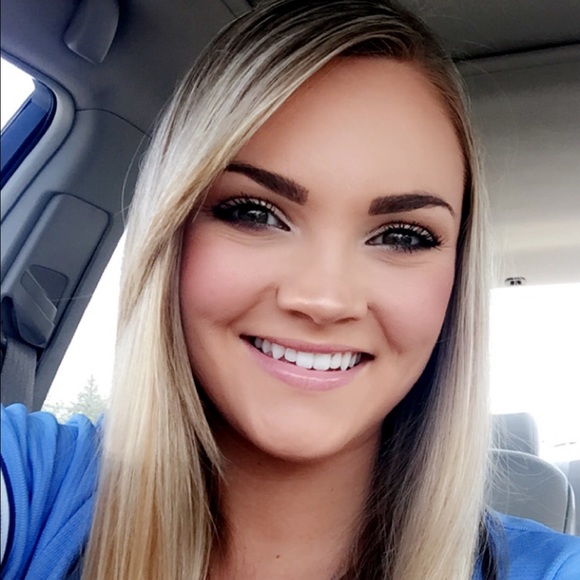 Meet your Posher, Rachael - Picture 1 of 1