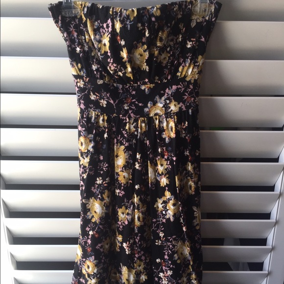 Strapless floral dress - Picture 1 of 2