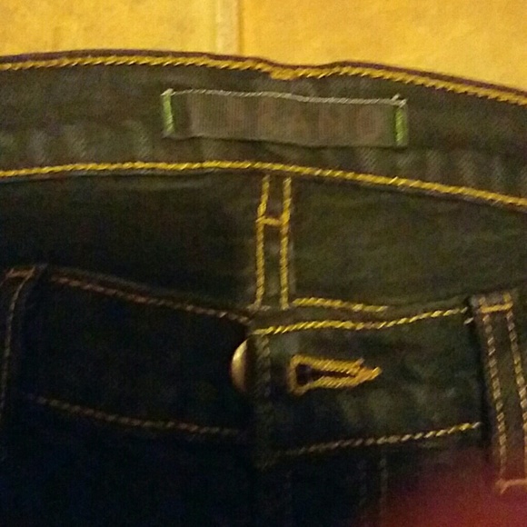 Jeans - Picture 2 of 2