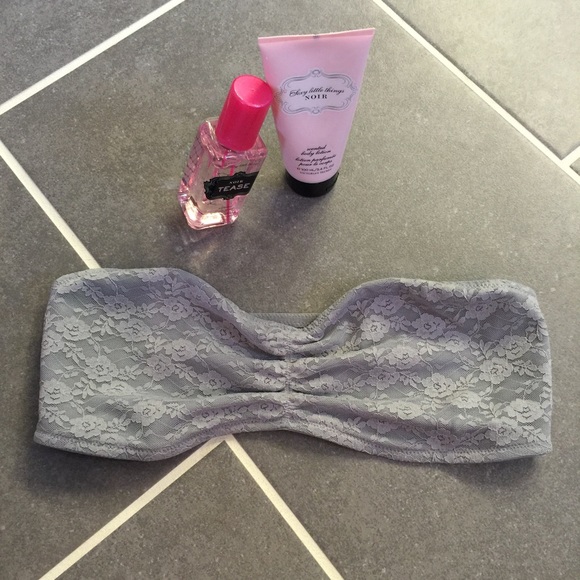PINK Victoria's Secret Other - VS PINK Lace Bandeau Top
