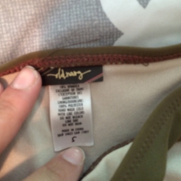 Old Navy BIKINI - Picture 3 of 3