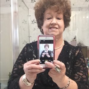 Meet your Posher, Linda