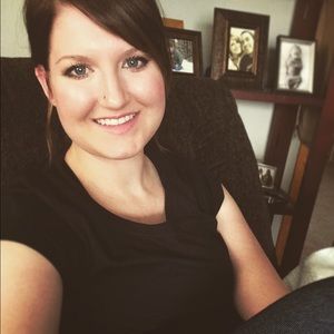 Meet your Posher, Lacey