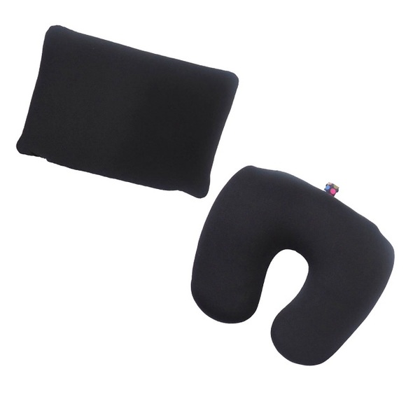 Convertible travel pillow