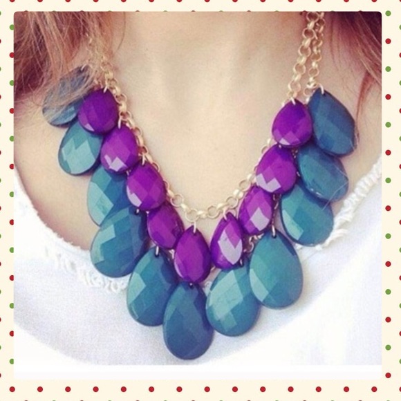 •FINAL MARKDOWN•LAST ONE• Statement necklace - Picture 2 of 2