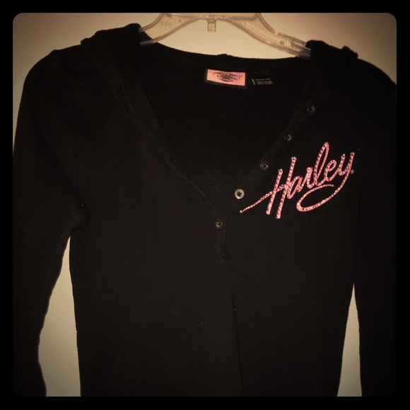 Ladies Harley Davidson shirt