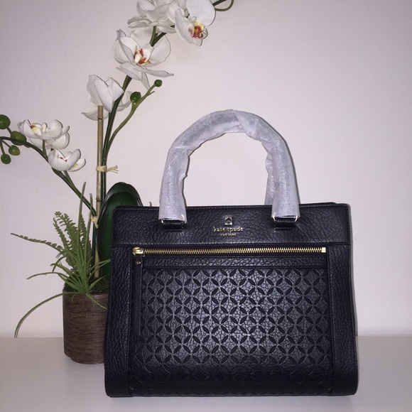 kate spade Handbags - TAKE 25-40% OFF ♠️ Kate Spade Black Romy Purse NWT
