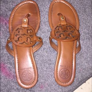 Tory burch sandals