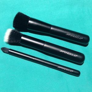 Japonesque Complexion Trio Brush Set