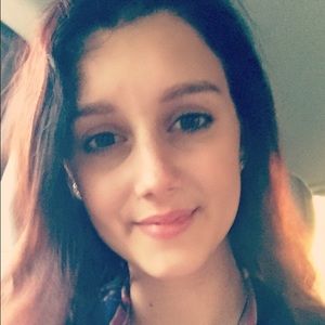 Meet your Posher, Kyla