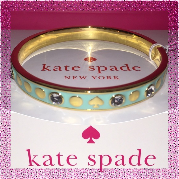 TAKE 30% OFF 💐 Kate Spade Spot the ♠️ Bangle NWTs