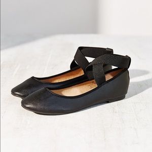 Urban Outfitters Ballet Flats