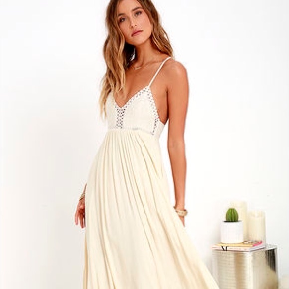 Breathtaking Bohemian Festival Cream Maxi Dress
