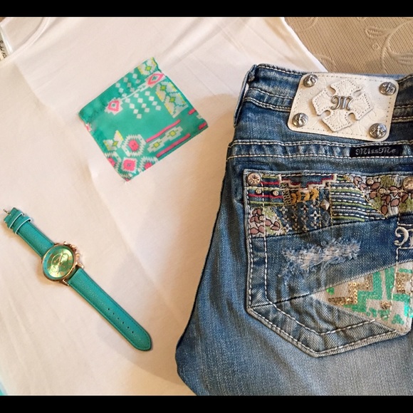 RESTOCKED!!  FREE with Miss Me Purchase! - Picture 3 of 3