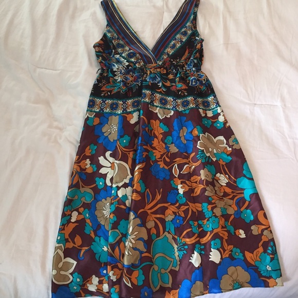 Silk floral dress NWOT