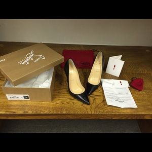 Christian Louboutin size 37 So Kate in black kid