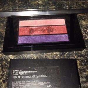 Mac Eyeshadow palette